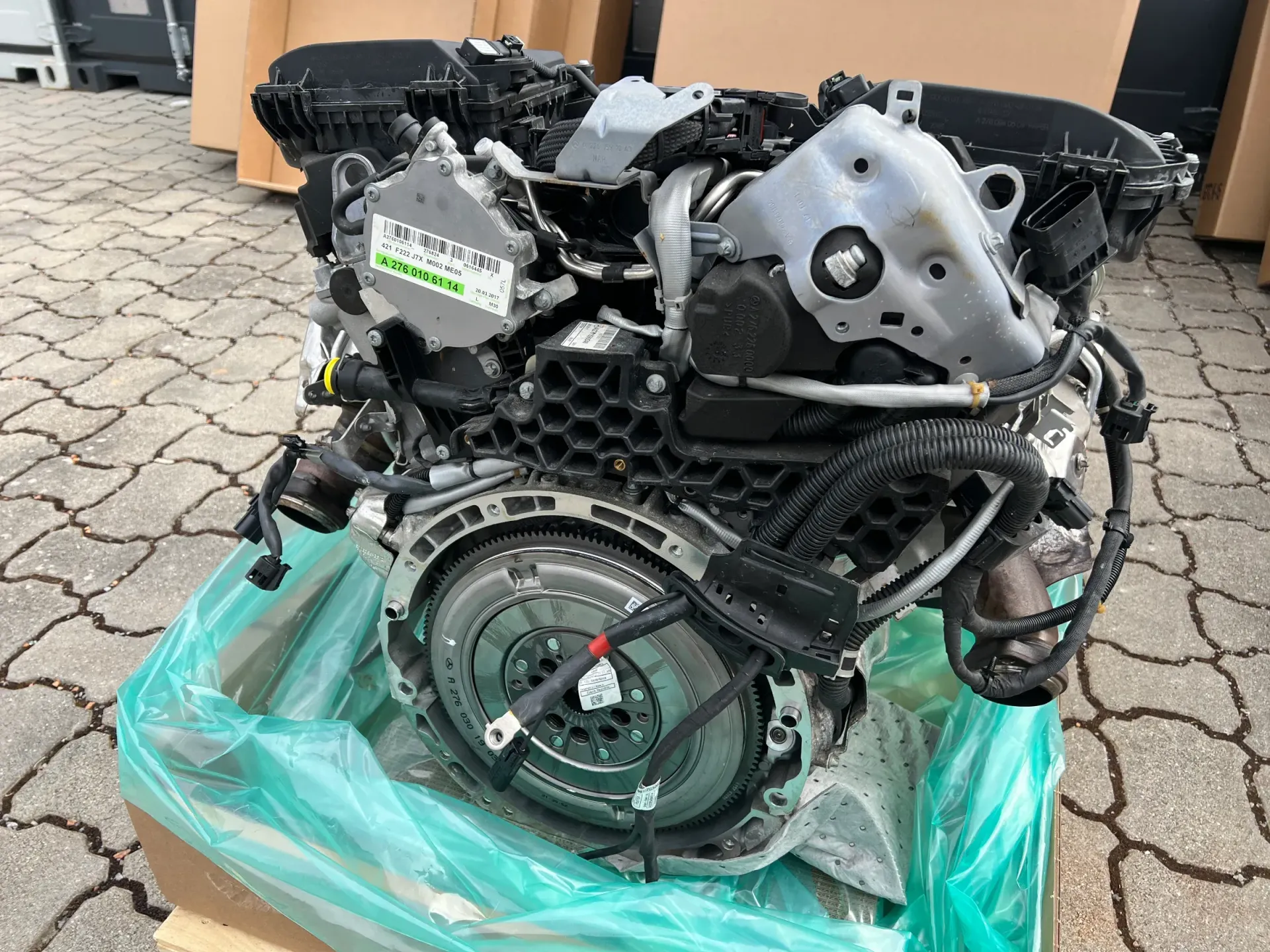 Second image of Mercedes S-Class W222 V6 3.0L Engine A2760106114